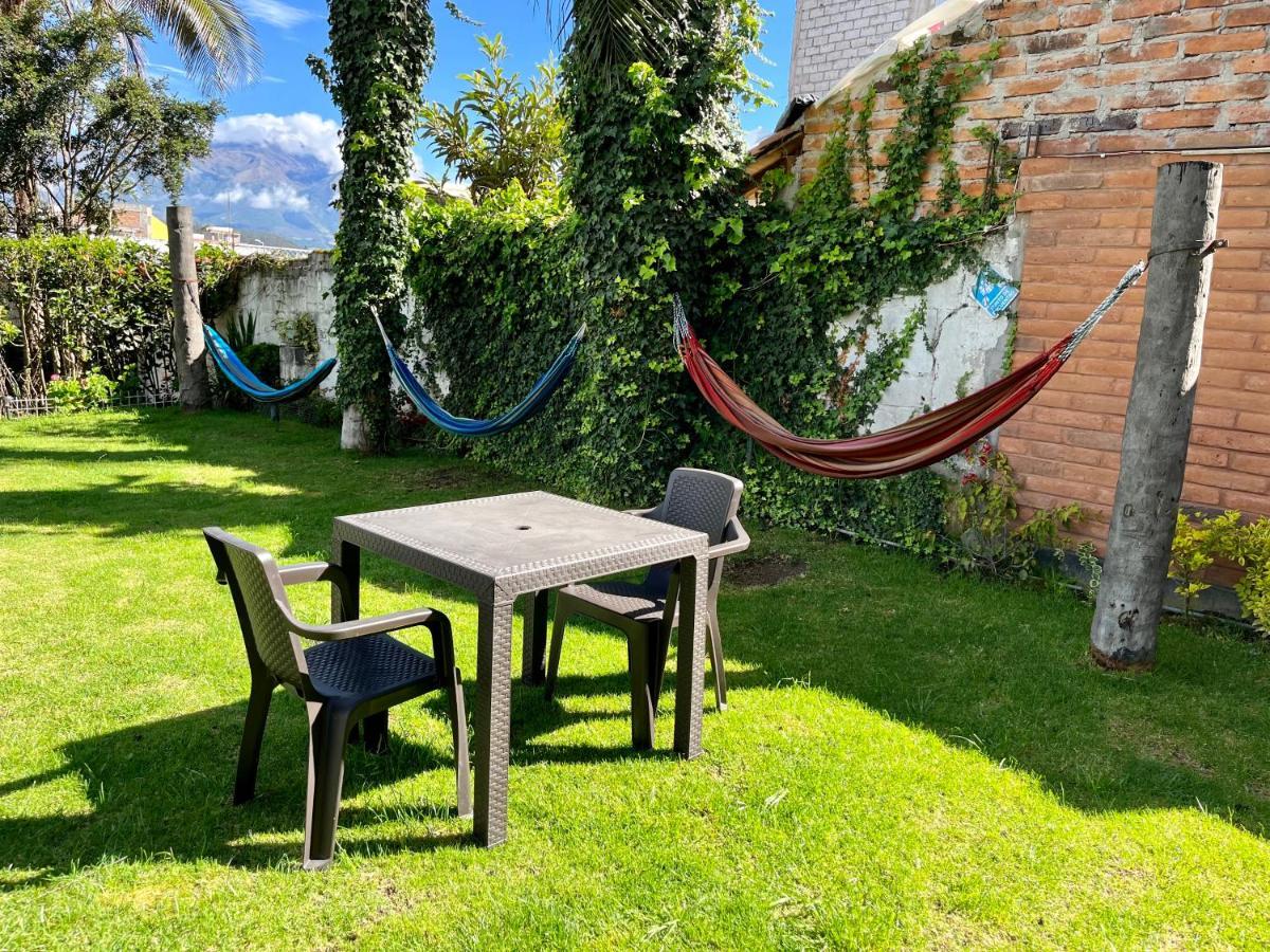 El Geranio Hostel